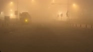 Delhi Air Pollution Hits &lsquo;Very Poor&rsquo; Levels Amid Intense Cold Wave, AQI Reaches 346 (Watch Videos)