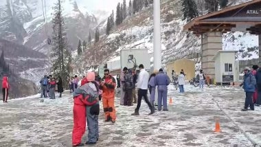 Himachal Pradesh Sees Fresh Snowfall in Kullu, Delighting Tourists Drawn to the Scenic Valley