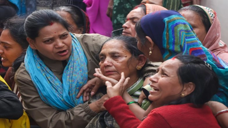 Indore Water Tragedy: Major Administrative Overhaul in City Municipal Corporation After Water Contamination Incident