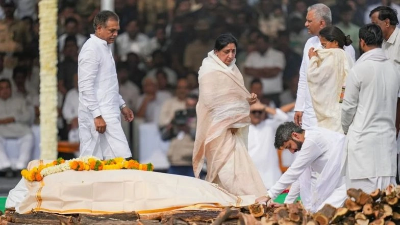 Will Sunetra Pawar Become Maharashtra’s Deputy CM? Chorus Grows for Her Appointment As NCP Chief After Ajit Pawar’s Death