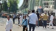 Mumbai Metro Line 4 Pillar Collapse in Mulund: At least 3 Injured After Slab Falls on Vehicles on LBS Road (Watch Video)