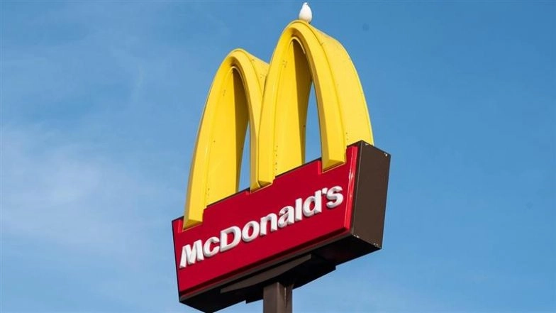 McDonald&rsquo;s Jaipur Outlet Faces Food Safety Action After &lsquo;Extremely Black Oil&rsquo;, Rotten Tomatoes Found in Surprise Raid