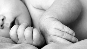 social-viral-New York Woman Gives Birth to Record-Breaking '5.9 Kilogram Baby' at Cayuga Medical Centre