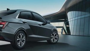 auto-Hyundai Verna Facelift Interior Leaked; Compact Sedan Spotted Testing