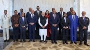 PM Modi in Malaysia: Prime Minister Narendra Modi Meets Indian-Origin Leaders in Kuala Lumpur, Hails Their Accomplishments (See Pic)