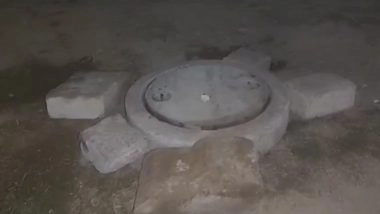 Delhi Drain Tragedy: Man Dies After Falling Into Open Drain in Rohini, Days After Janakpuri Biker’s Death