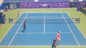 social-viral-Viral Video Shows Players Running As Swarm of Bees Halts ITF W100 Bengaluru Open Match Between Talia Gibson and Sahaja Yamalapalli