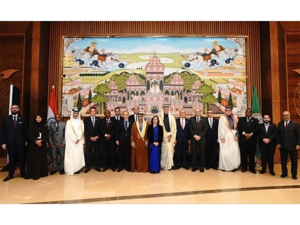 World News | India, Arab States Review Progress at 4th SOM, Identify New Areas of Cooperation for Presentation to 2nd Foreign Ministers Meet