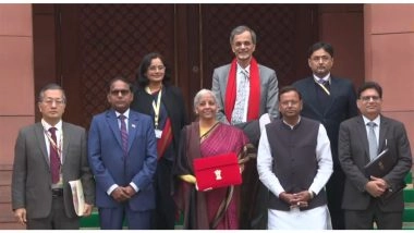 India News | FM Nirmala Sitharaman Arrives at Parliament to Attend Cabinet Meeting Ahead of Budget Presentation