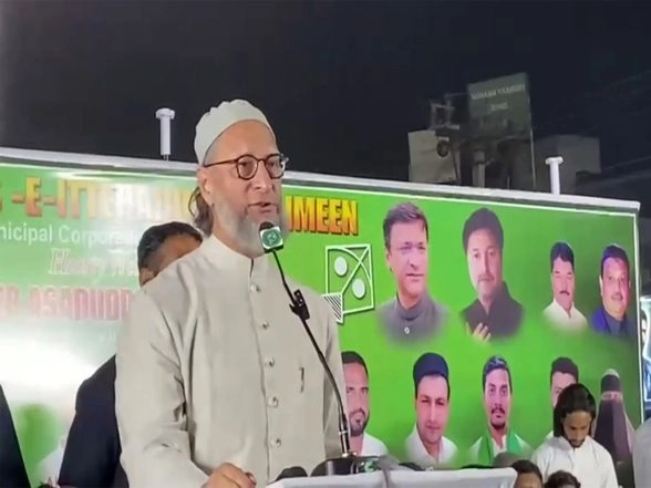 India News | Telangana: Owaisi Urges Voters in Nalgonda to Back AIMIM in Upcoming Civic Polls