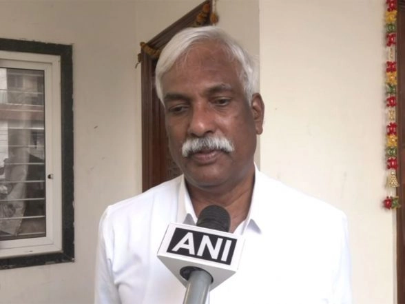 India News | Telangana: BJP's Prakash Reddy Urges State Govt to Fast-track Phone-tapping Case Probe, File Chargesheet