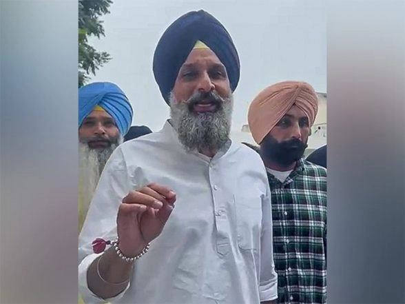 India News | SC Grants Bail to SAD Leader Bikram Singh Majithia in Disproportionate Assets Case