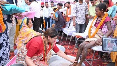 India News | Chhattisgarh: MLA Bhawna Bohra Felicitates 66 Tribal Members on Their Homecoming; Inaugurates Two Bike Ambulances for Forest Regions