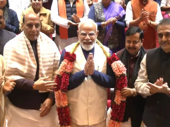 India News | MPs Felicitate PM Modi for India-US Trade Agreement at NDA Parliamentary Party Meeting