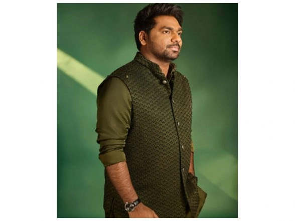 Entertainment News | Zakir Khan Announces  'Papa Yaar' Stadium Shows in Mumbai