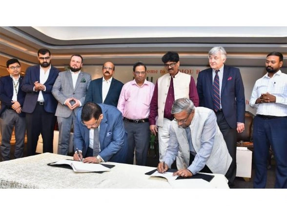 Business News | SRM University-AP and JK Srivastava Hynfra P.S.A. Ltd Partner to Drive Green Hydrogen Innovation with Centre of Excellence
