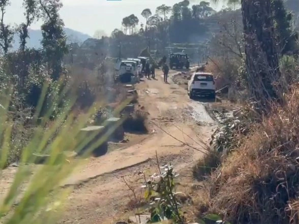 India News | Operation Kiya: Security Forces Neutralise Two Terrorists in Udhampur; Area Under Surveillance