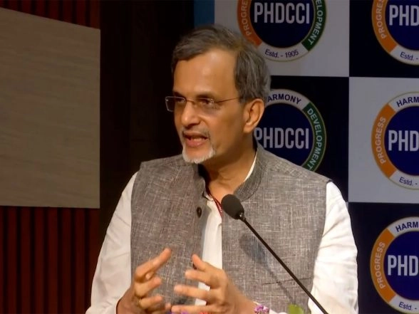 Business News | Budget Focuses on Manufacturing to Support Currency Stability, Exports and Strategic Priorities: CEA Nageswaran