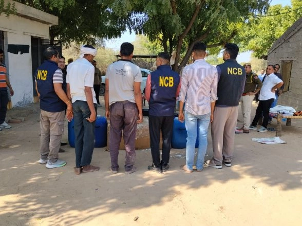 India News | Rajasthan: NCB Busts Mephedrone Manufacturing Lab in Sanchore, Three Held