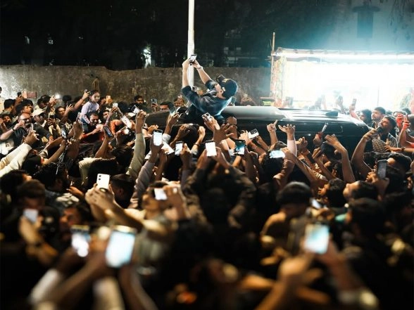 Entertainment News | Check out Ahan Shetty's Photo Dump Featuring 'Border 2' Cast, Father Suniel Shetty and Friends