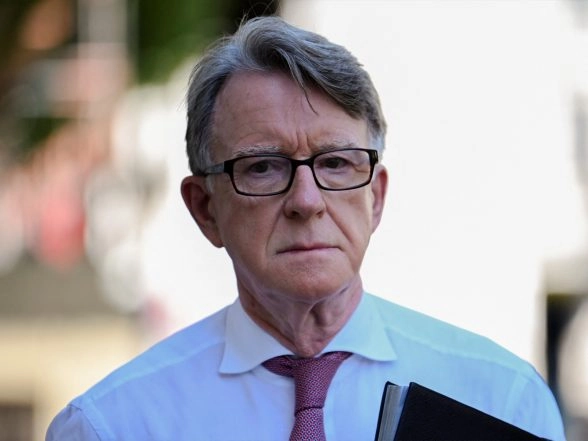 World News | UK PM Starmer Releases Mandelson Appointment Files After Pressure from Rebel MPs