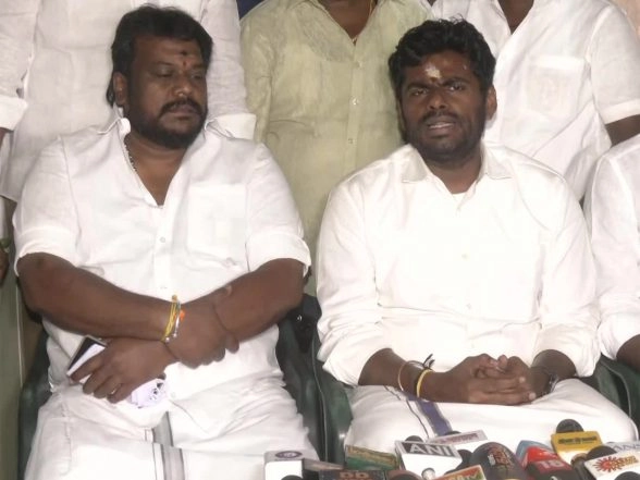 India News | If Vijay Responds Civilly, I Will Too; Any Provocation Will Get Strong Reply, Says Annamalai