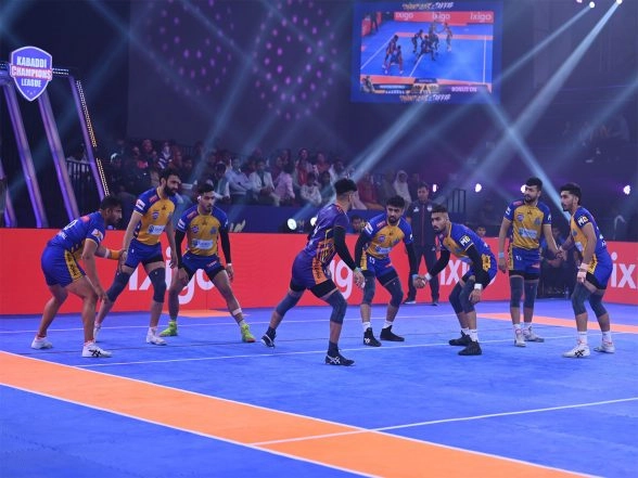 Sports News | Kabaddi Champions League: Rohtak Royals Keep Semis Hopes Alive Despite Close Loss to Sonipat Stars