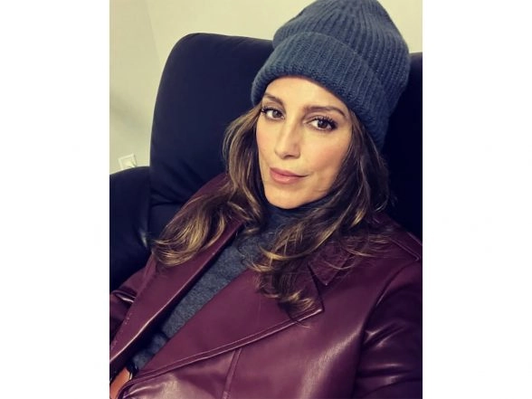 Entertainment News | Jennifer Esposito Says She Must Move out of Home Mortgaged to Fund Directorial Debut