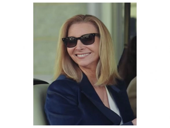 Entertainment News | Lisa Kudrow Urges Future Warner Bros. Owner to Preserve Iconic 'Friends' Studio Lot