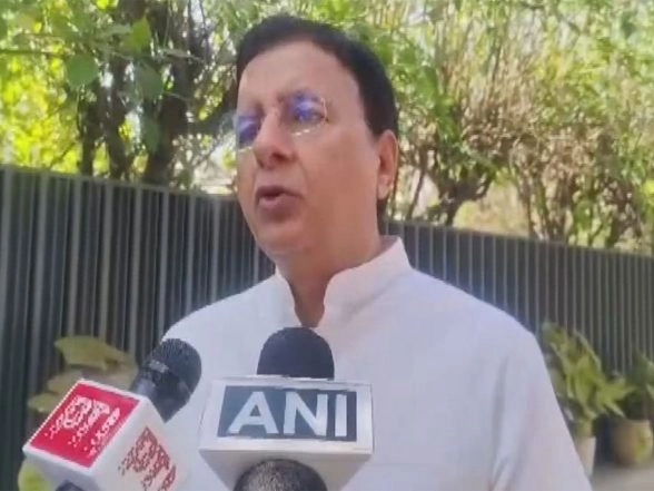 India News | Congress MP Randeep Singh Surjewala Slams India-US Trade Framework, Questions Import of US Agricultural Products