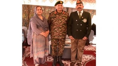 India News | J-K: Chief of the Army Staff Gen Upendra Dwivedi Visits Forward Areas in Poonch