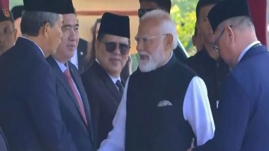 World News | PM Modi Holds Delegation-level Talks with Malaysian Counterpart Anwar Ibrahim at Perdana Putra
