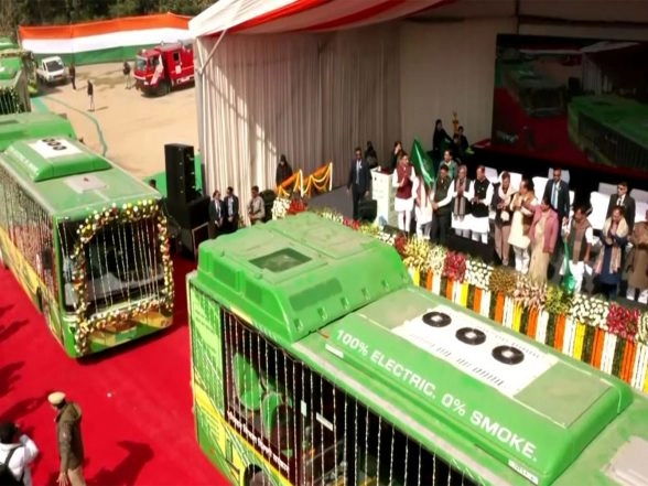 India News | Delhi CM Rekha Gupta Flags off 500 Electric Buses to Mark BJP-led Government's First Year