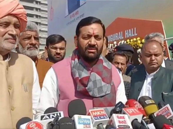 India News | Surajkund Mela Joyride Collapse: Haryana CM Announces Compensation, Job for Family of Police Officer Killed