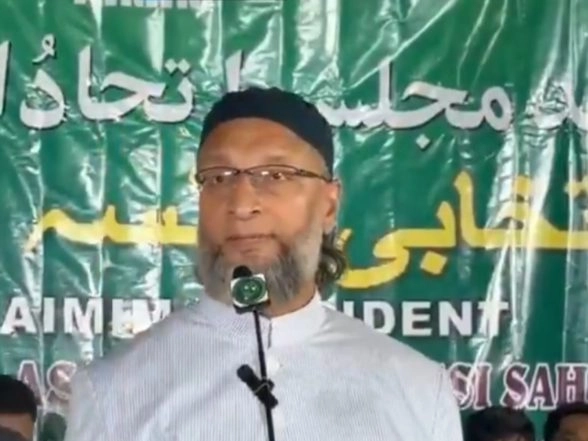 India News | Indian Constitution Begins with 'We the People', Not 'Bharat Mata': Owaisi