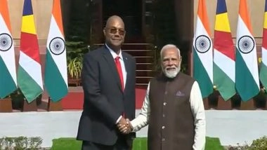 World News | Prime Minister Narendra Modi Meets Seychelles President Patrick Herminie