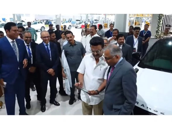 Business News | M.K. Stalin Inaugurates Tata Motors Passenger Vehicle JLR at Ranipet District in Panapakkam