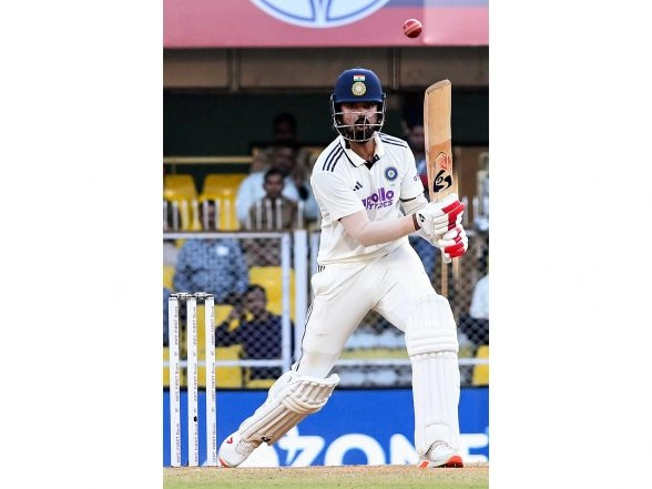 Sports News | Ranji Trophy: KL Rahul's Masterclass Guides Karnataka to Final Four