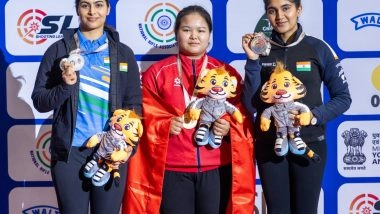 Sports News | Manu Bhaker Misses Gold in Shoot-off, Esha Wins Bronze in 25m Pistol