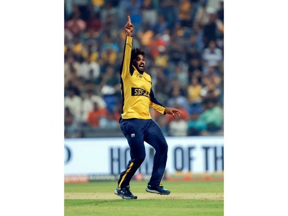 Sports News | Major Blow for Sri Lanka as Star All-rounder Wanindu Hasaranga Ruled out of T20 World Cup with Injury