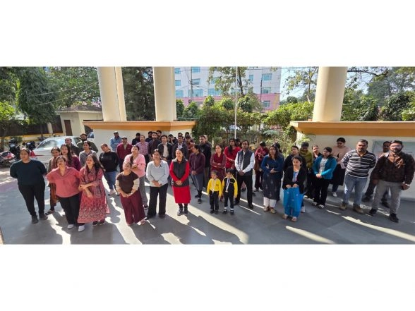 India News | UP: FCI Employees Launch 'Black Fortnight' Protest over 'long Pending' Issues