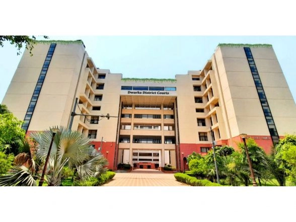 India News | Delhi Court Sentences Two Afghan Nationals to 10 Years' Imprisonment for Drug Trafficking