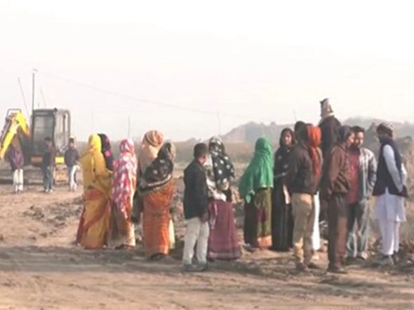 India News | 'We Will Throw Them Out of Power': Jan Unnayan Party Chief Vows to Complete 'Babri Masjid' Construction