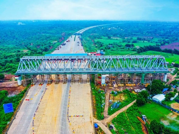 India News | MAHSR Project: 8 of 12 Station Foundations Completed; Work on River Bridges, Tunnels Underway