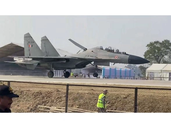 India News | History Made on Moran Highway: IAF's Emergency Runway Trial Landing Successful, PM to Inaugurate on Feb 14