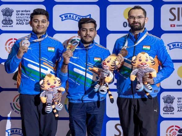 Sports News | Aishwary Leads Indian Clean Sweep in 50m Rifle 3 Positions