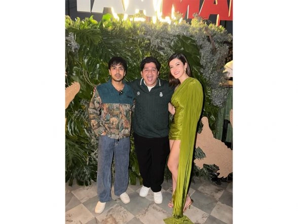 Business News | Ansh Chopra Makes Bollywood Debut with 'Tu Yaa Main' Alongside Shanaya Kapoor and Adarsh Gourav