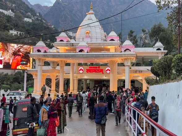 India News | J-K: Content Creator Films Inside Mata Vaishna Devi Bhawan; Probe Underway