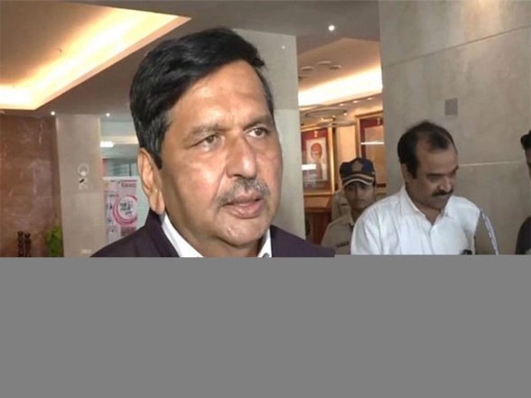 India News | 'Public Safety Committees' to Be Established in Mumbai to Curb Bangladeshi Infiltration