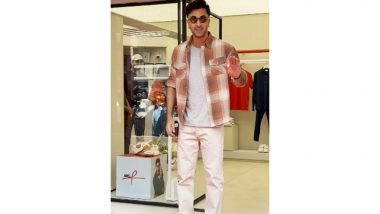 Entertainment News | Mumbai Diaries: Ranbir Kapoor Steps out in City in Cool Look, Celebrates 1 Year of 'ARKS'